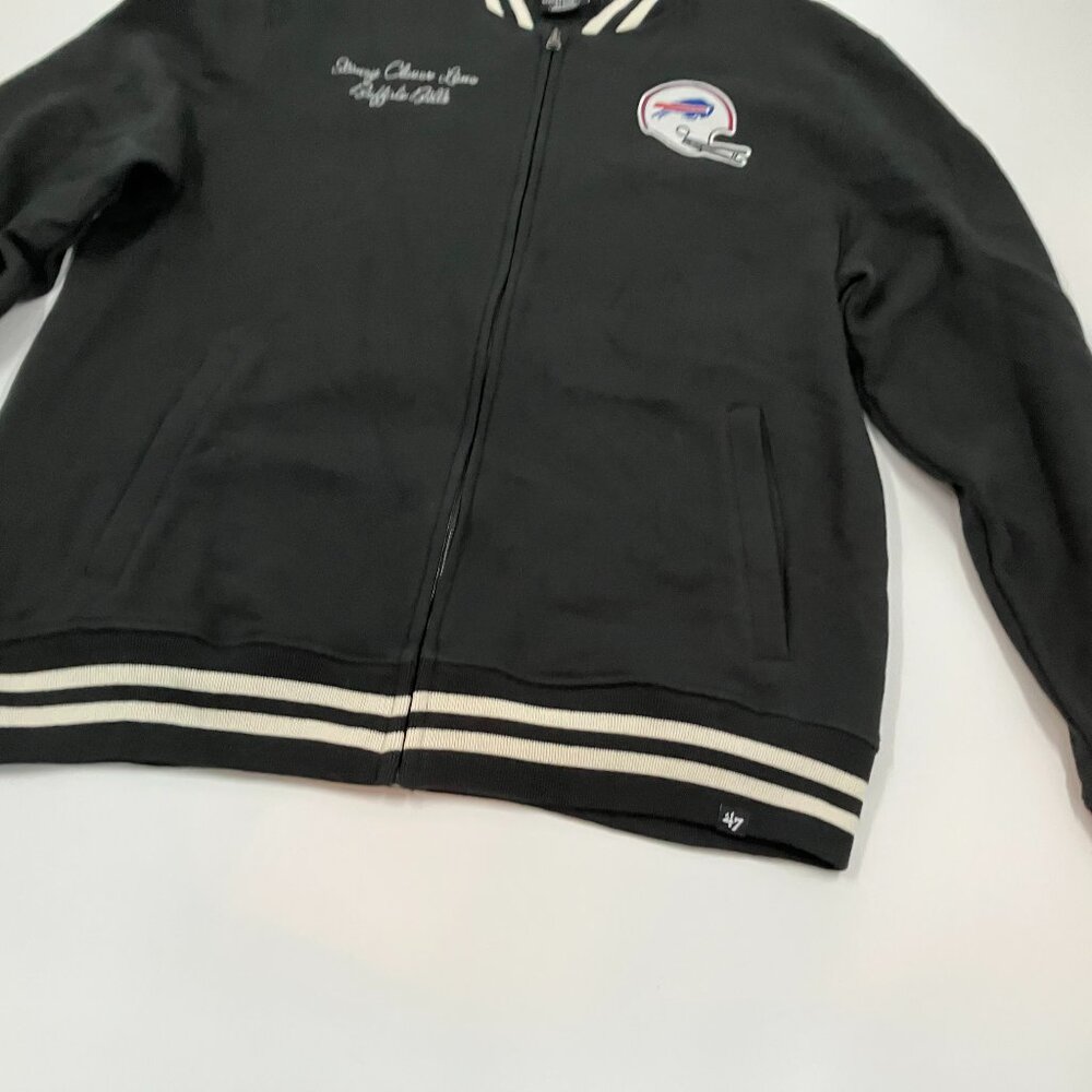 Brand New with tags: Men's Extra-Large Buffalo Bills Jacket